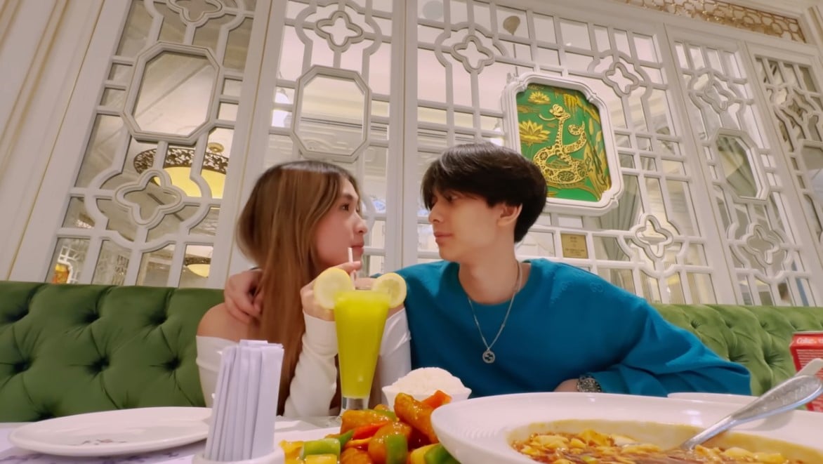 อชิมีย่า ลูกพีททองเจือ