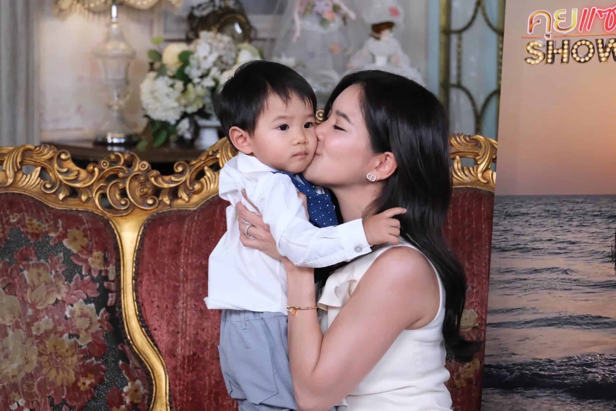 ก้อย รัชวิน น้องทะเล คุยแซ่บShow