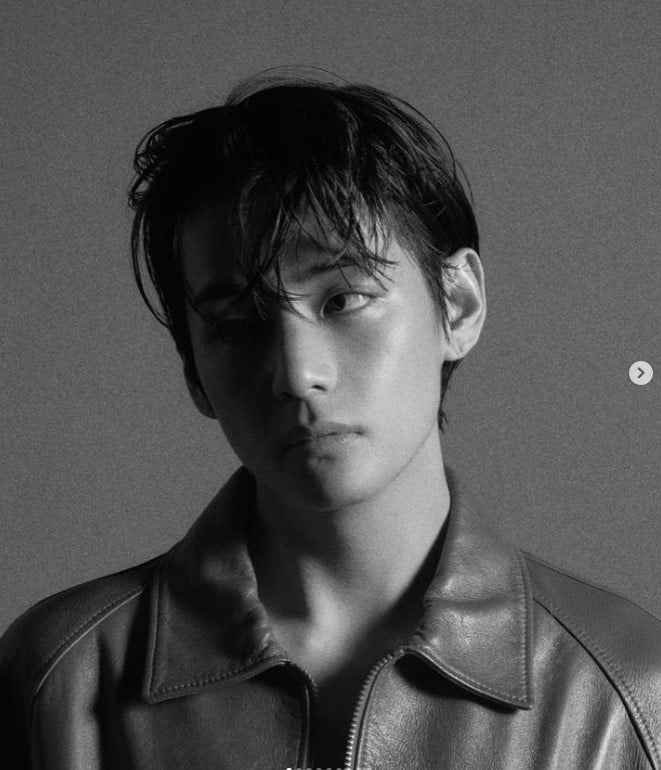 ค่าย ตอบข่าวเดท เจนนี่ - วี