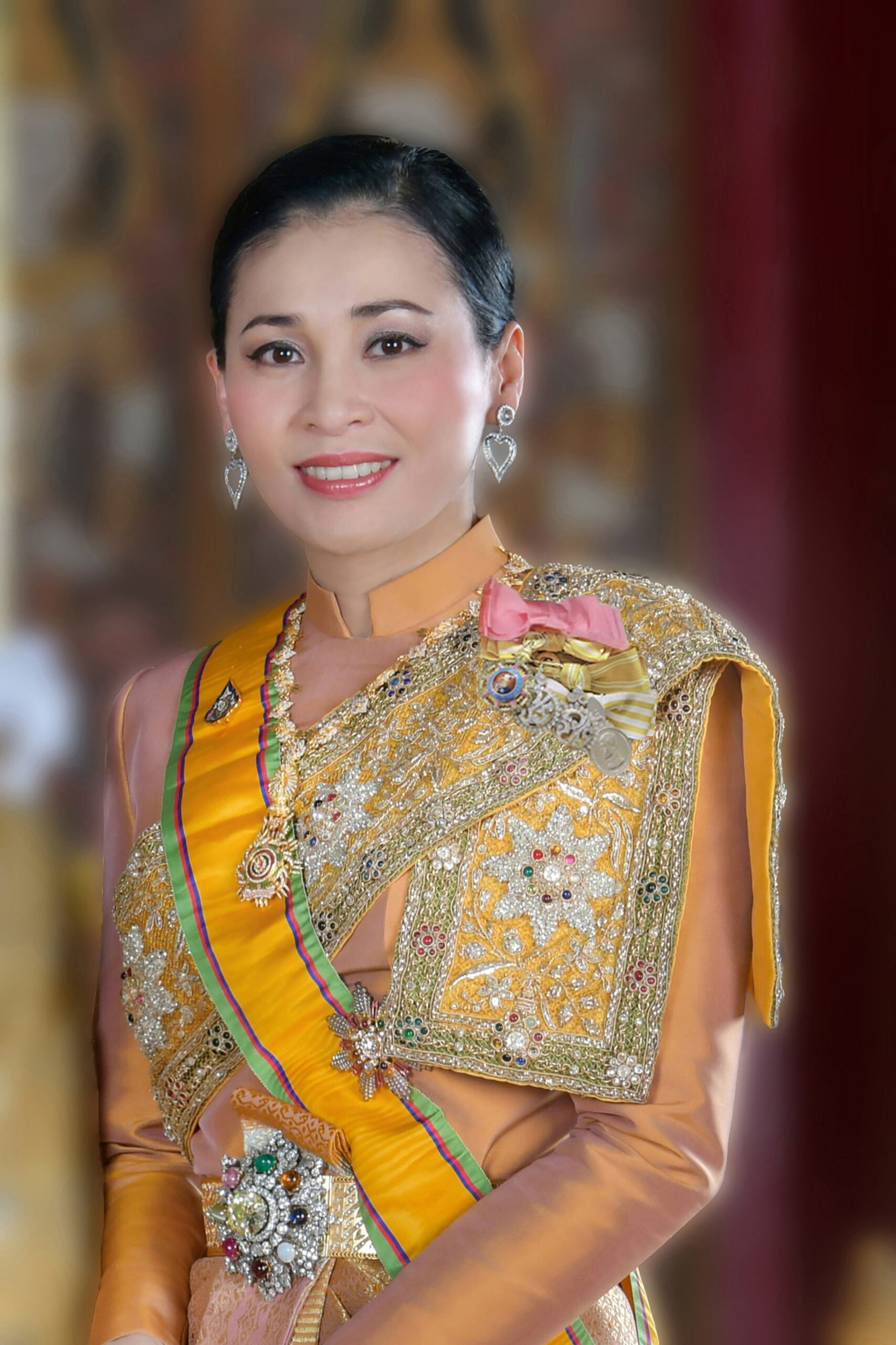 คําถวายพระพรชัยมงคล พระบรมราชินี 3 มิถุนายน 2566