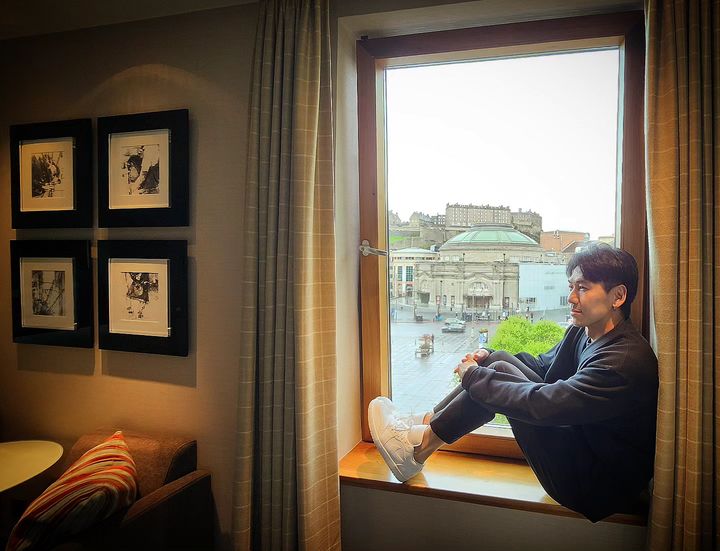 เพชรจ้า ใช่ดารา พ. ไหม