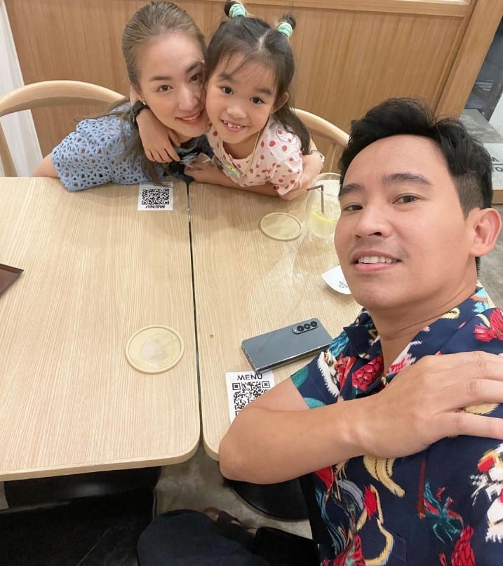 ต่าย ชุติมา คอมเมนต์ไอจี พิธา