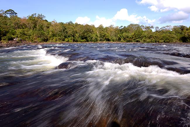 สถานที่ท่องเที่ยว มิถุนายน 2566 แก่งหินเพิง