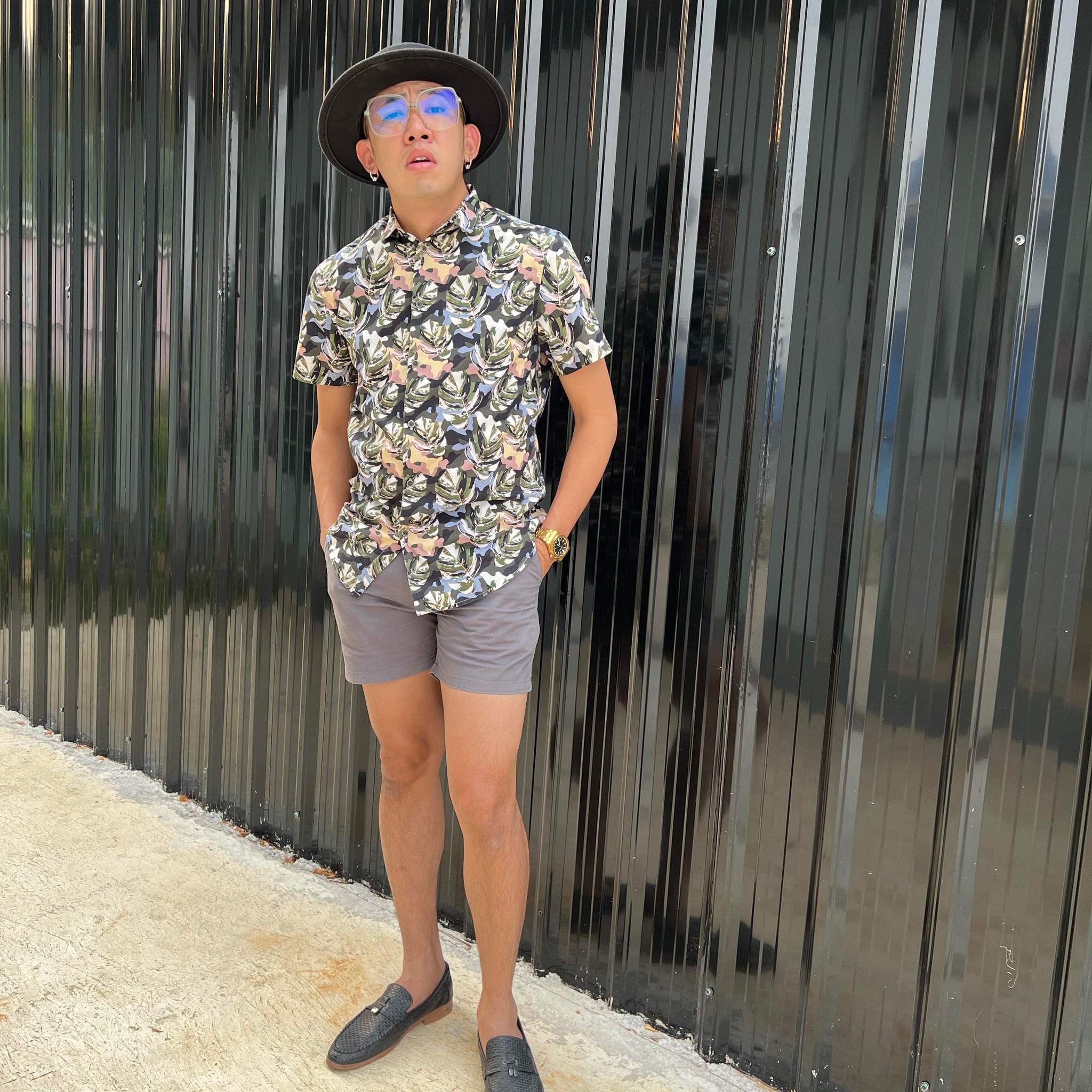 นาย เดอะคอมเมเดี้ยน แจ้งความ