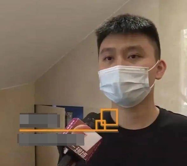 บุกเข้าโรงแรม