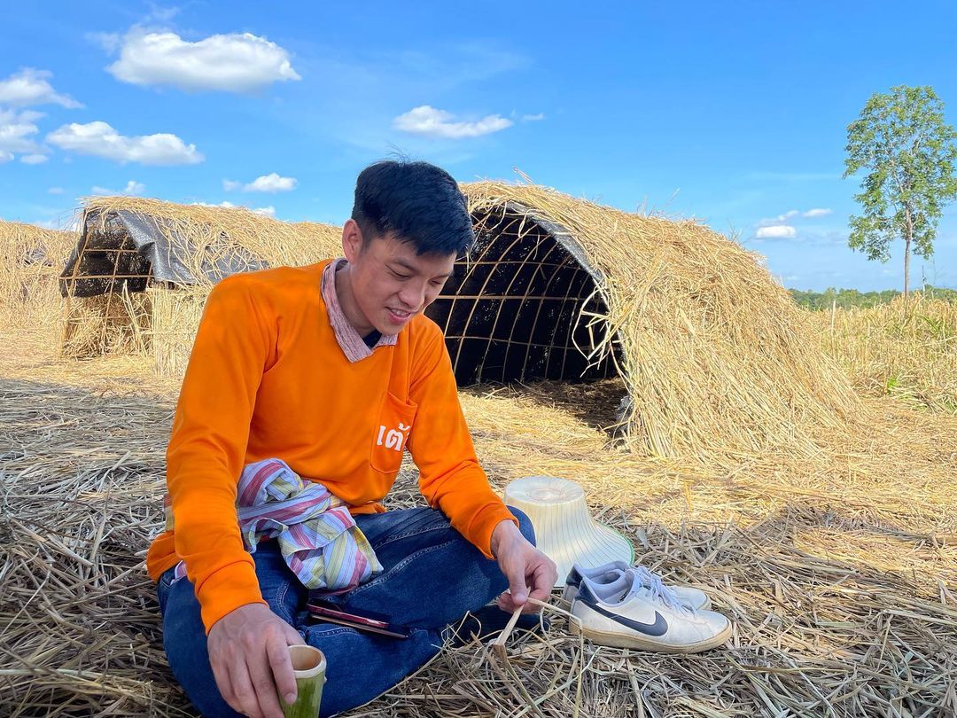 ประวัติ ณัฐพงษ์ เรืองปัญญาวุฒิ