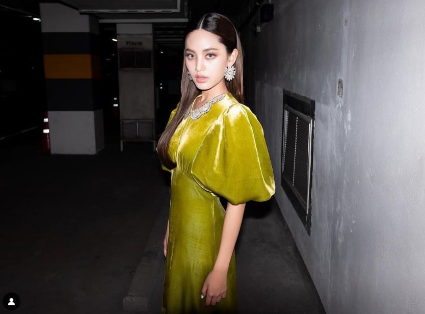 ประวัติ ฟ้า ยงวรี