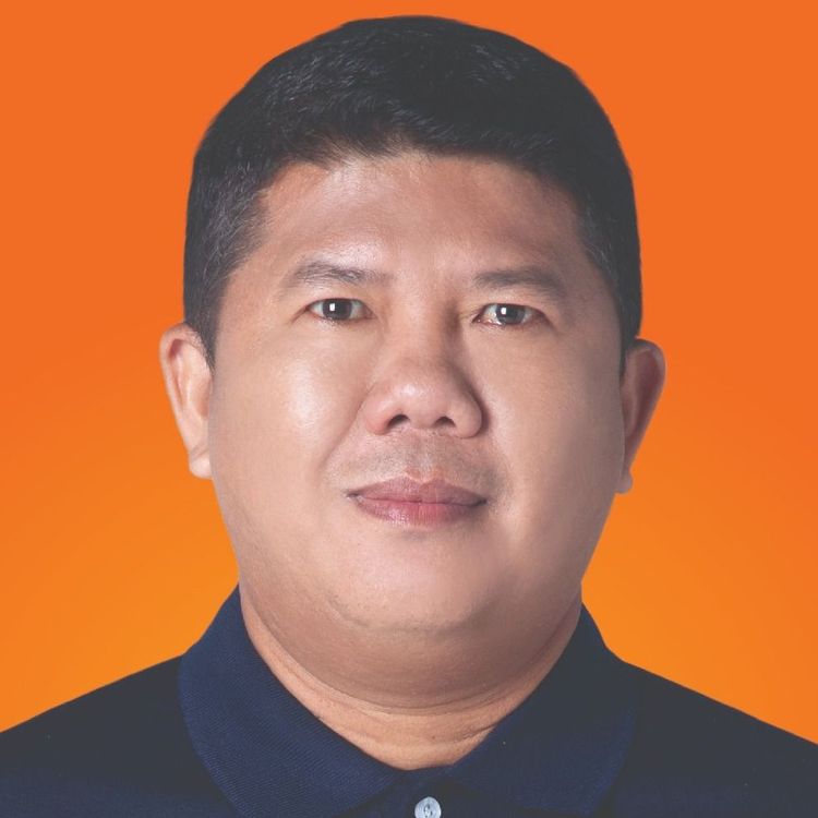 ประวัติ สุเทพ อู่อ้น