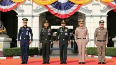 ผบ.เหล่าทัพ งดโหวตนายก