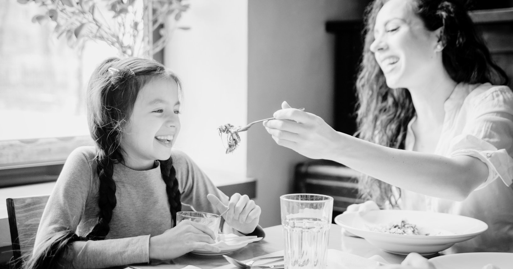 ฝันว่ากินข้าวกับแม่ที่เสียไปแล้ว