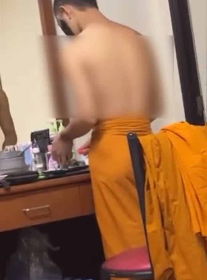 พระพ่อบ้าน