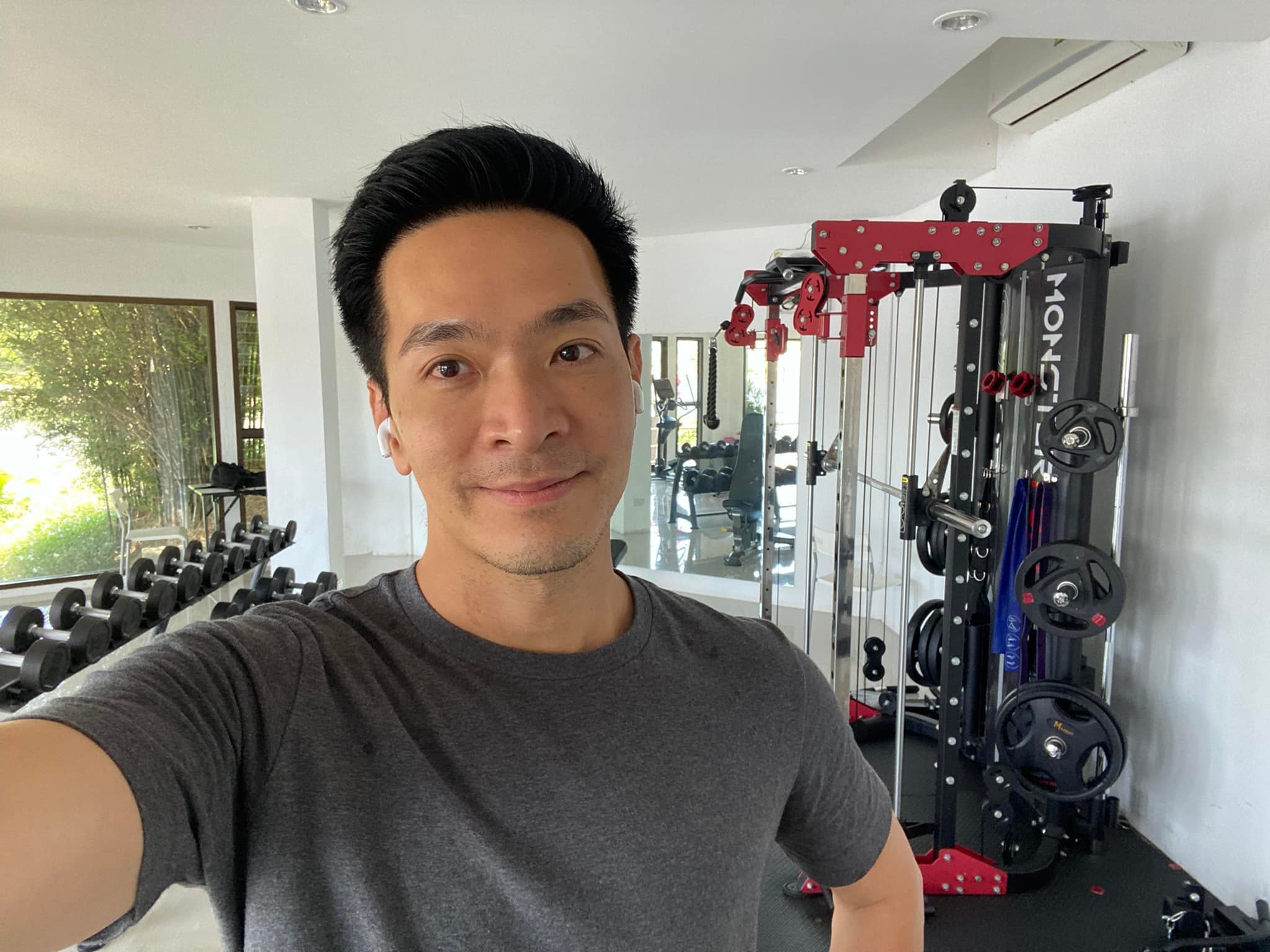 พอล ภัทรพล ยืนยัน ไม่ใช่นักแสดง พ. 40 ปี ทำเว็บพนันออนไลน์พันล้าน