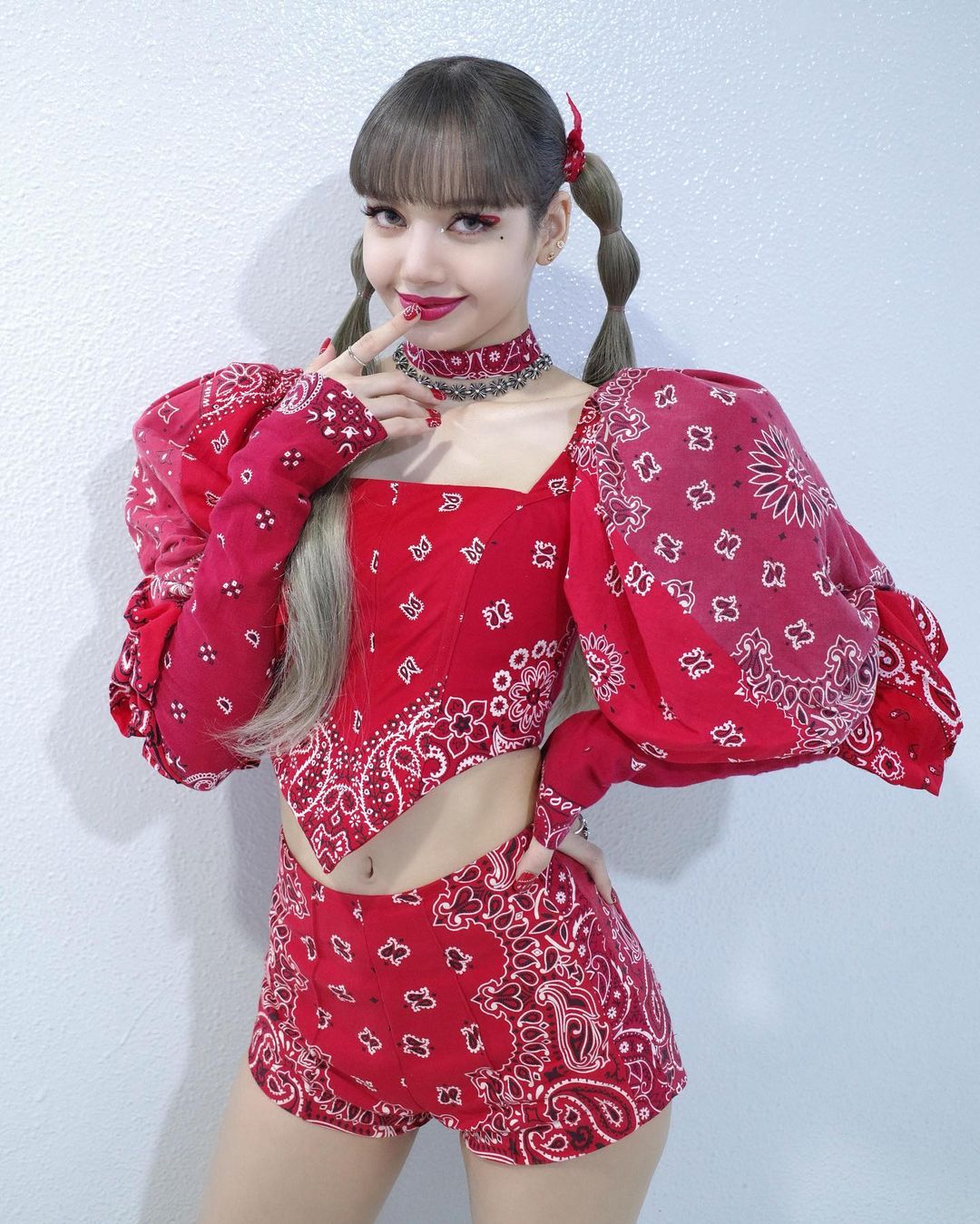 ลิซ่า เพลง Lalisa