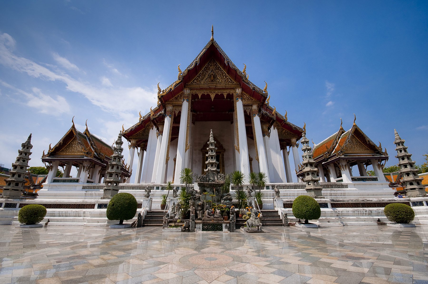 ถอนคำสาบาน ขอขมากรรม ที่วัดสุทัศน์ เตรียมอะไรบ้าง