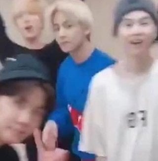 วี BTS ข่าวเดท