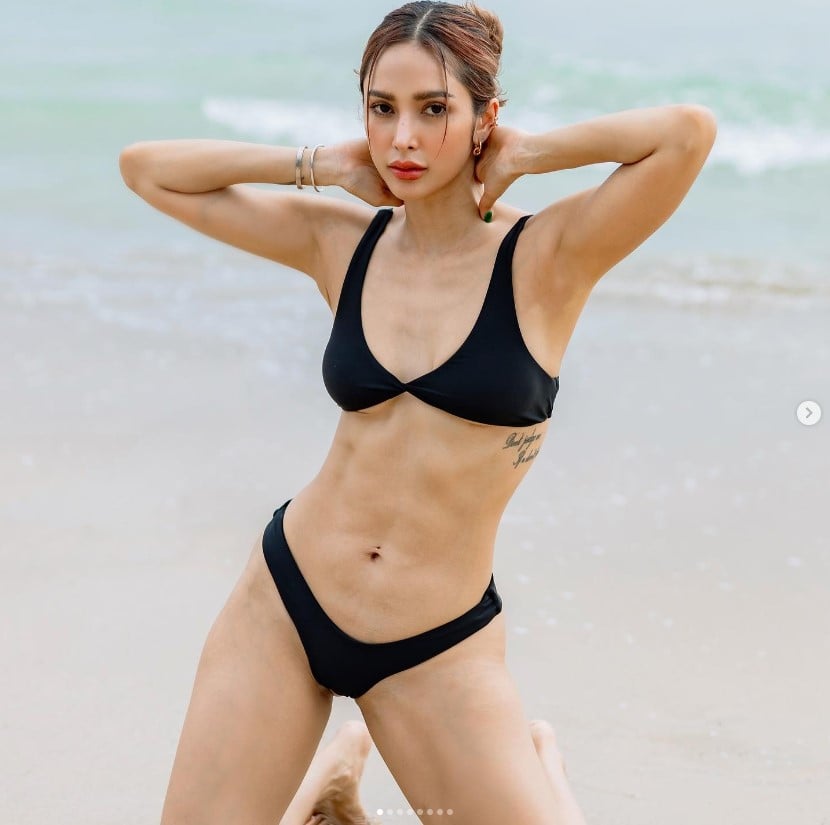 อุ้ม ลักขณา นิวเคลียร์ ชุดซีทรู บิกินี่