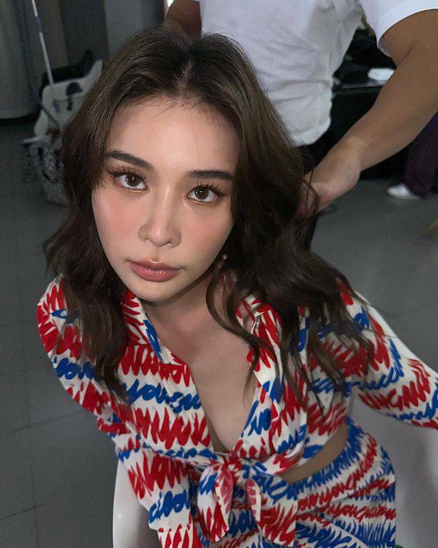 เก้า สุภัสสรา รูป