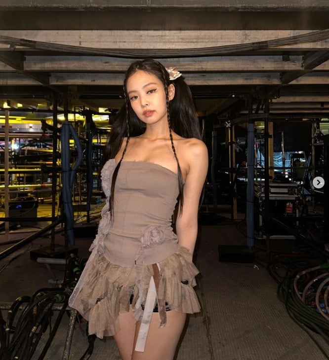 เจนนี่ คอมเมนต์คุกคาม