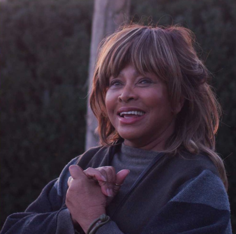 เปิดเลขอายุ ทีน่า เทอร์เนอร์ เสียชีวิต