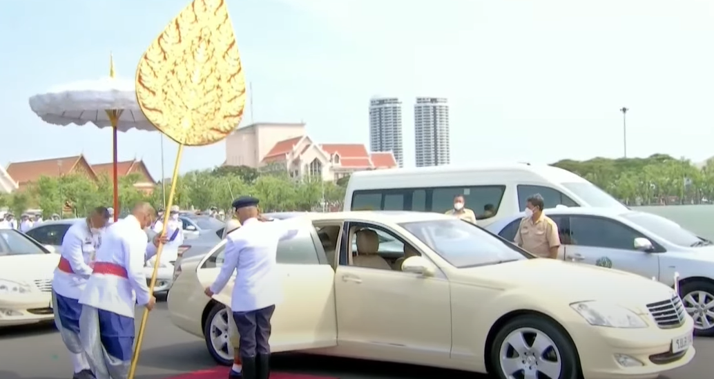 เลขมงคล ทะเบียนรถในหลวง พิธีแรกนาขวัญวันพืชมงคล 1 6 66