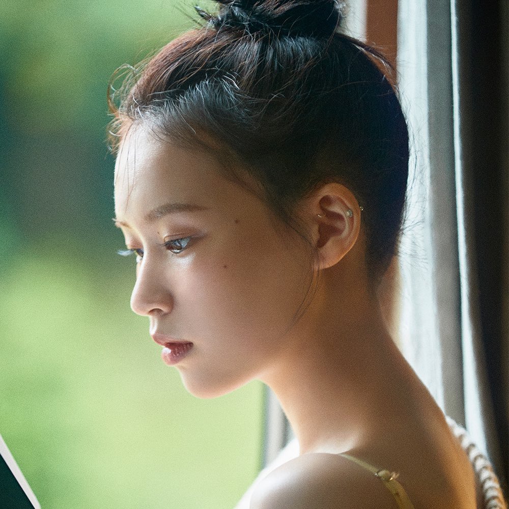 Queendom Puzzle มีใครบ้าง