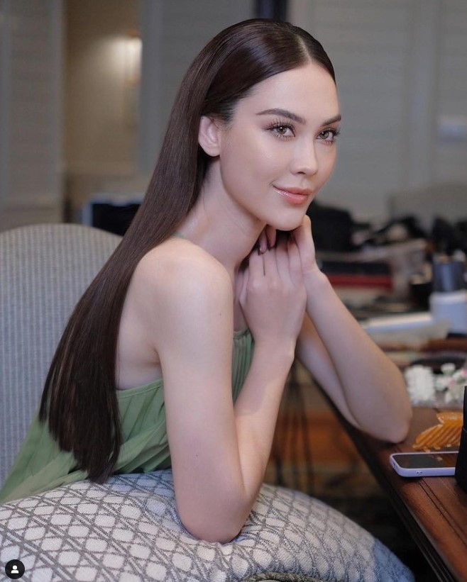 แมท ภีรนีย์ บิกินี่