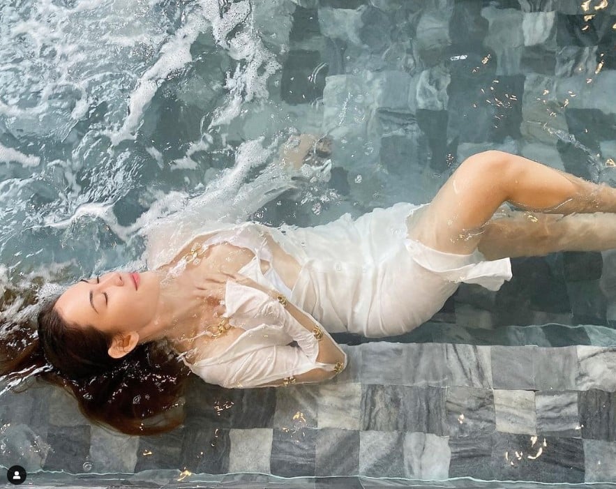 แมท ภีรนีย์ บิกินี่