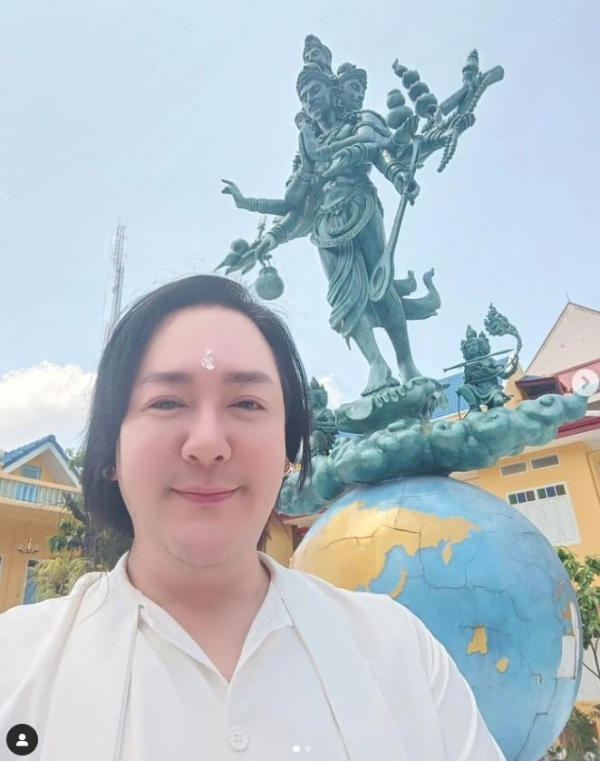 โก้ ธีรศักดิ์ เพื่อนบ้านมหาภัย