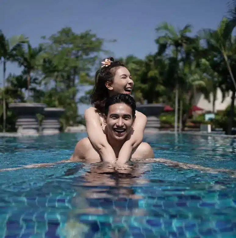 ก๊อตโบว์เลิกกัน