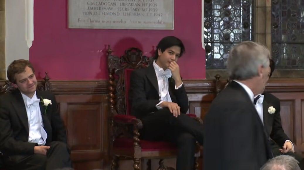 ไอติม พริษฐ์ ประธานสภาฯ อ็อกซ์ฟอร์ด