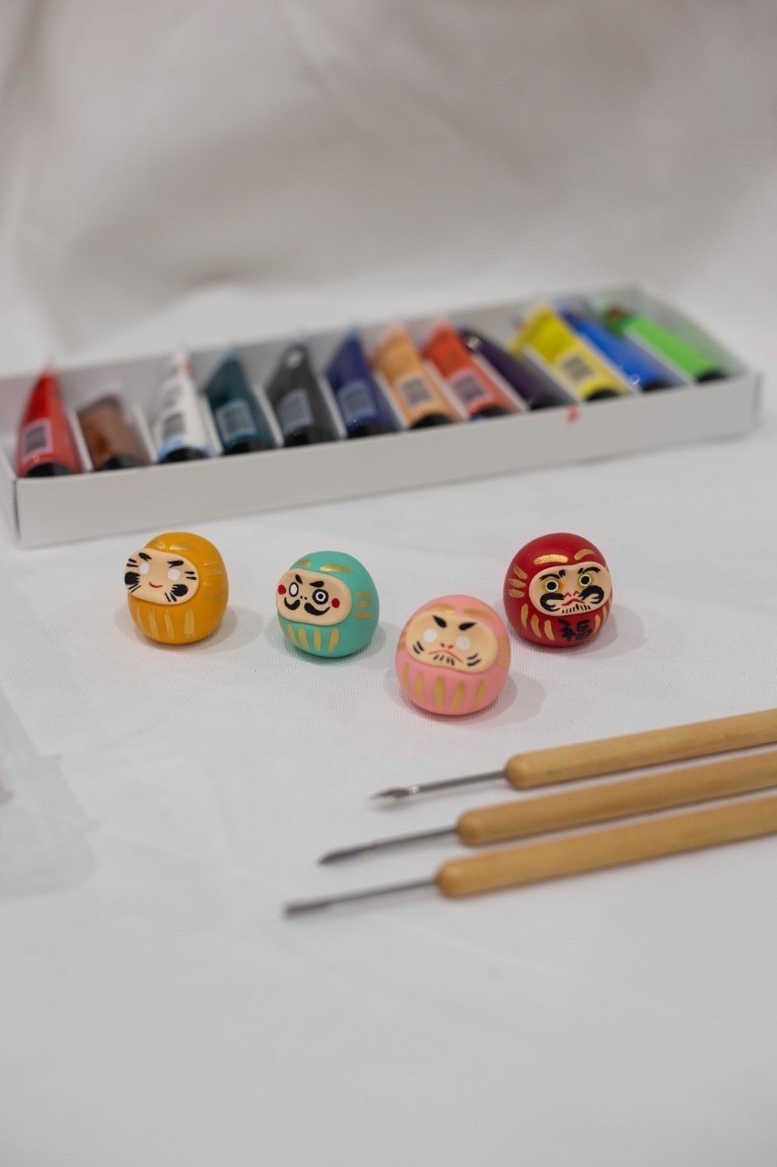 Daruma doll workshop (1)