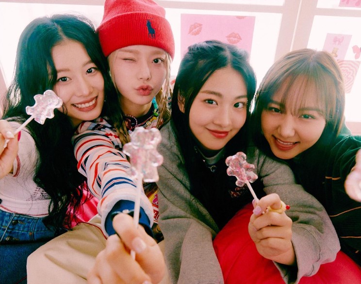 FIFTY FIFTY ค่ายใหญ่