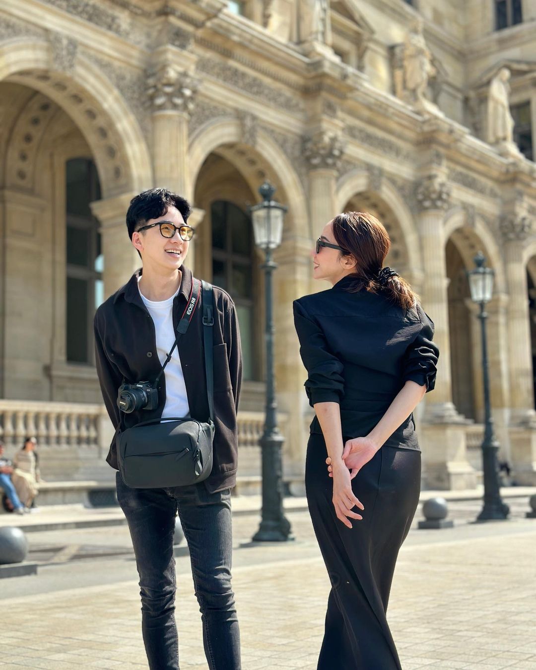 ความสัมพันธ์ อั้ม ไฮโซนิน