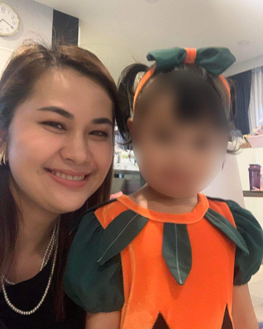 จูน เพ็ญชุลี สาวคนสนิท หนุ่ม กะลา