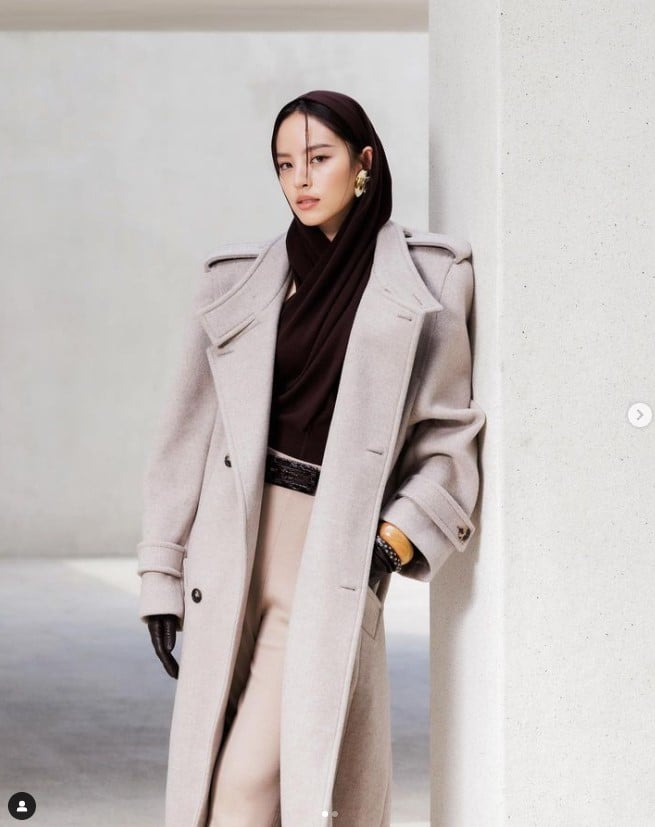 ณิชา โพสต์ภาพดำ