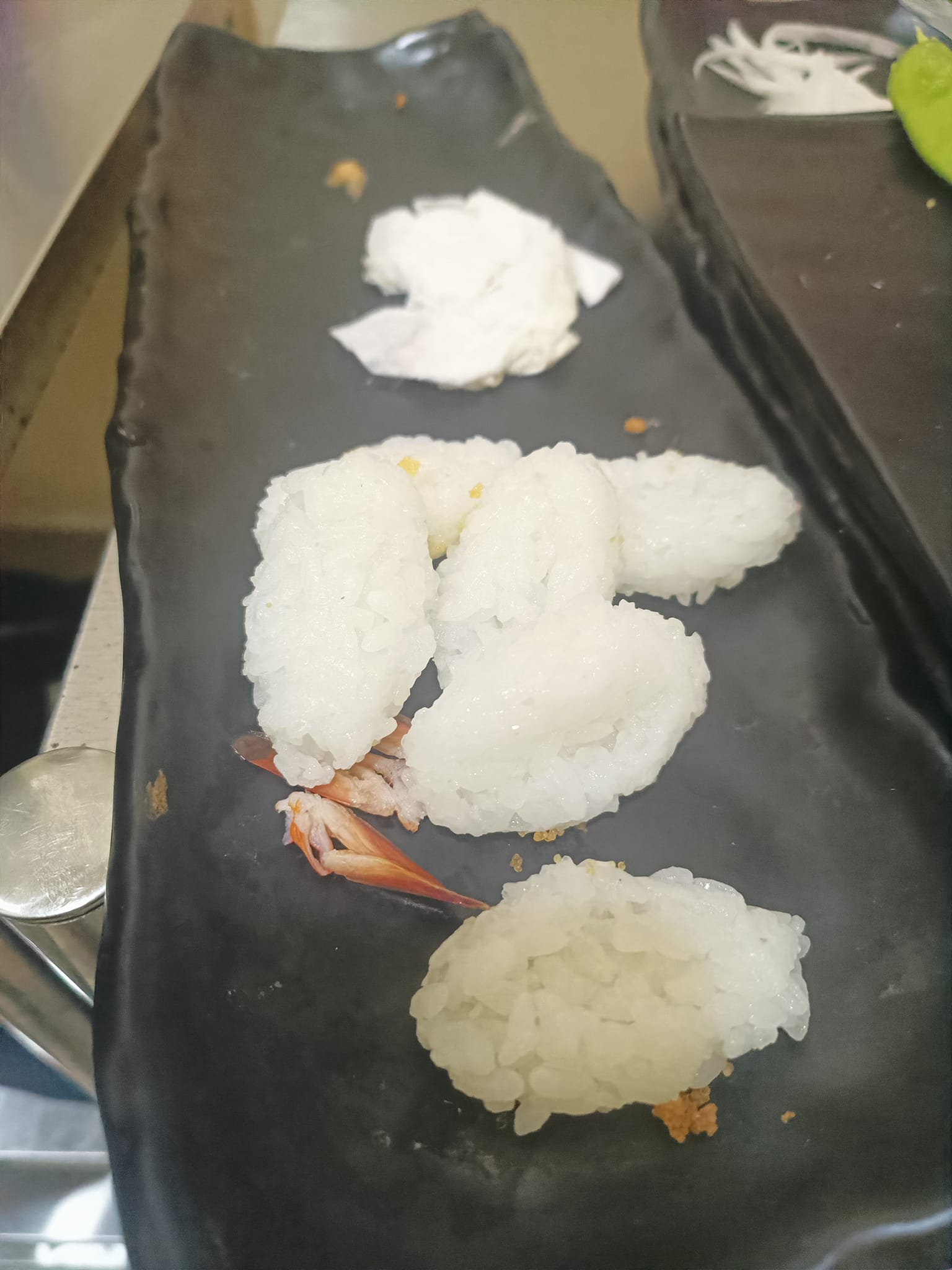 ดรม่า ร้านซูชิ