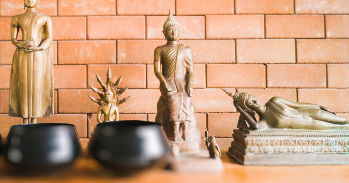 ทำไมพระประจำวันพุธถึงมี 2 องค์ พุธกลางคืน