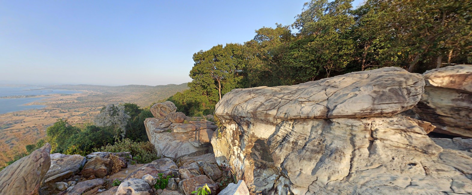 ที่เที่ยวจังหวัดของแก่น 2566 จุดชมวิว หินช้างสี