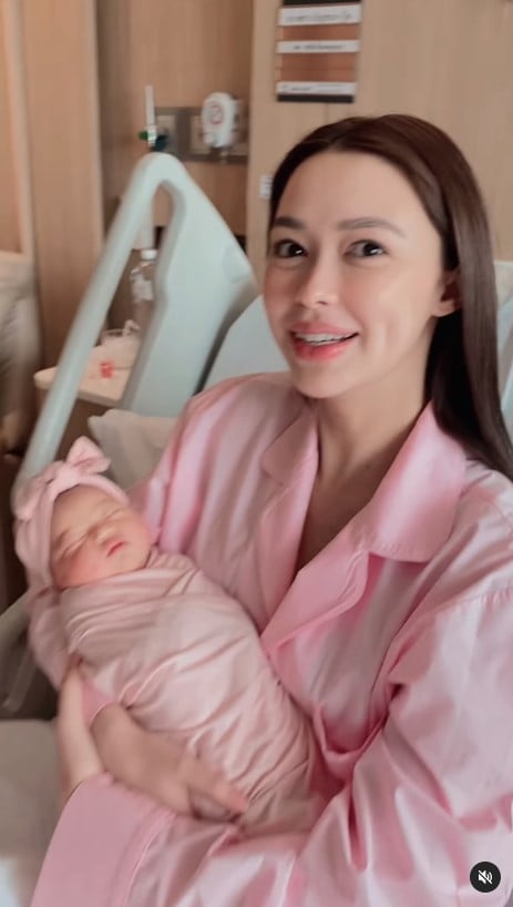 'น้องเอลิเซีย' ลูกสาว แพทริเซีย - โน้ต