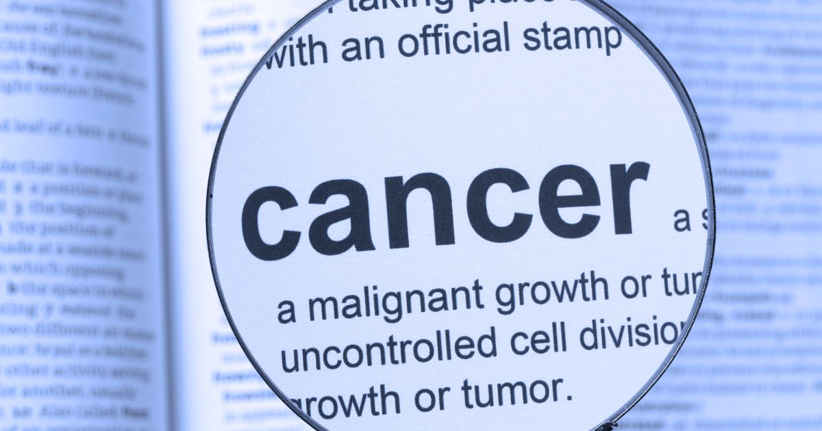 ประกันมะเร็ง ควรซื้อตอนไหนบ้าง