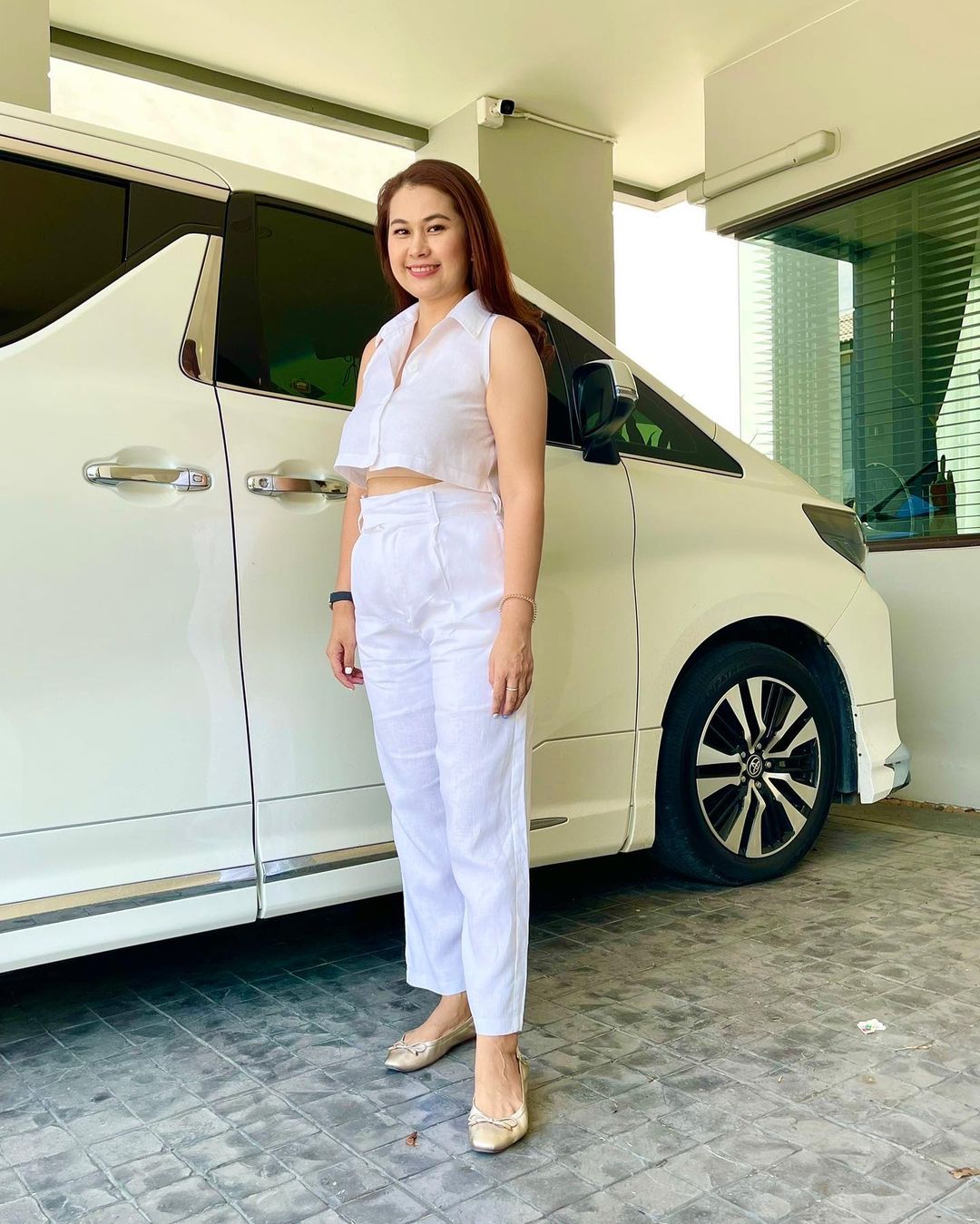 ทำความรู้จัก จูน ภรรยาสาว หนุ่ม กะลา