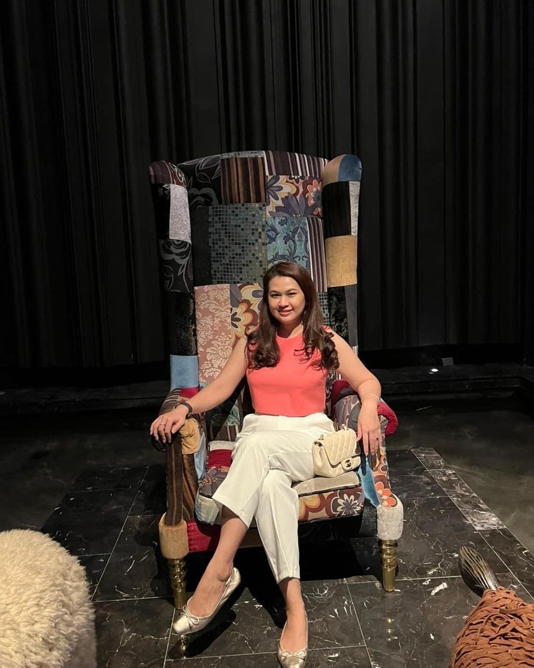 ทำความรู้จัก จูน ภรรยา หนุ่ม กะลา