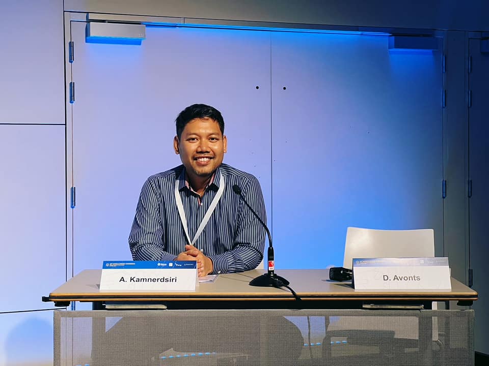 ประวัติ รศ.ดร.นพ.วัชรพล​ อเล็กซองดร์​ กำเนิด​ศิ​ริ