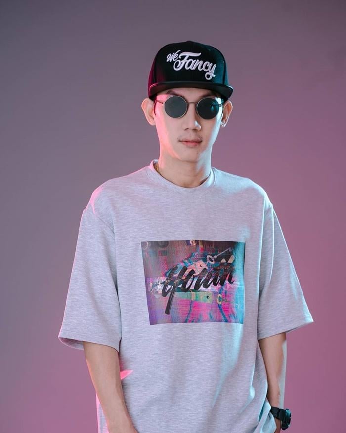 ปลื้ม สุรบถ ประวัติ