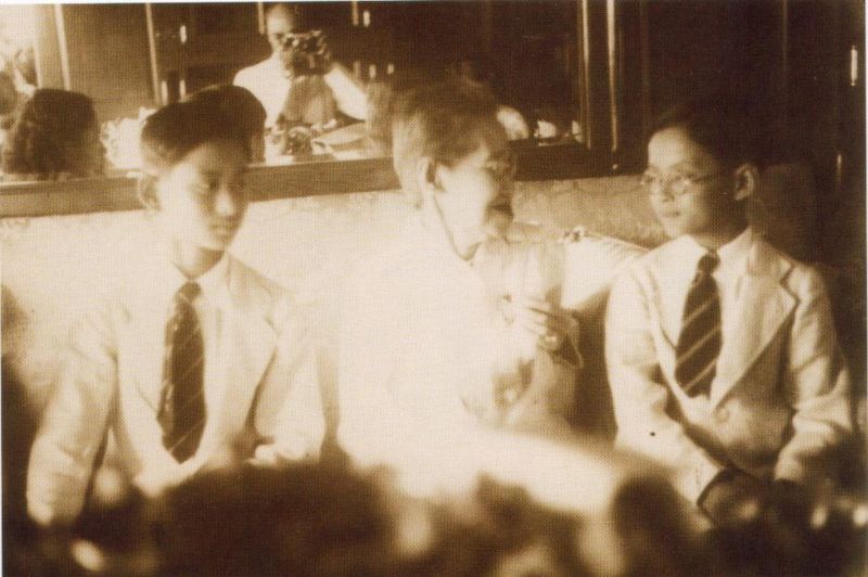 วันอานันทมหิดล ประวัติ