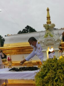 อัฐิของหลวงปู่แสง สีขาว