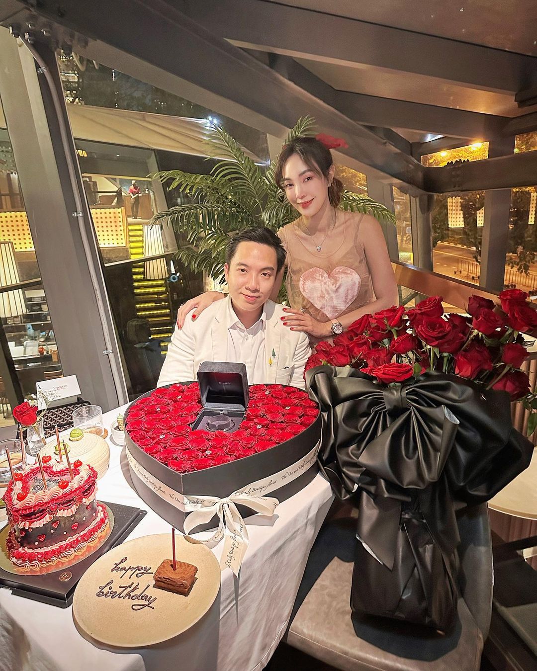 เมย์ ไฮโซบิ๊ก โมเมนต์ตลอดเวลาที่คบกัน