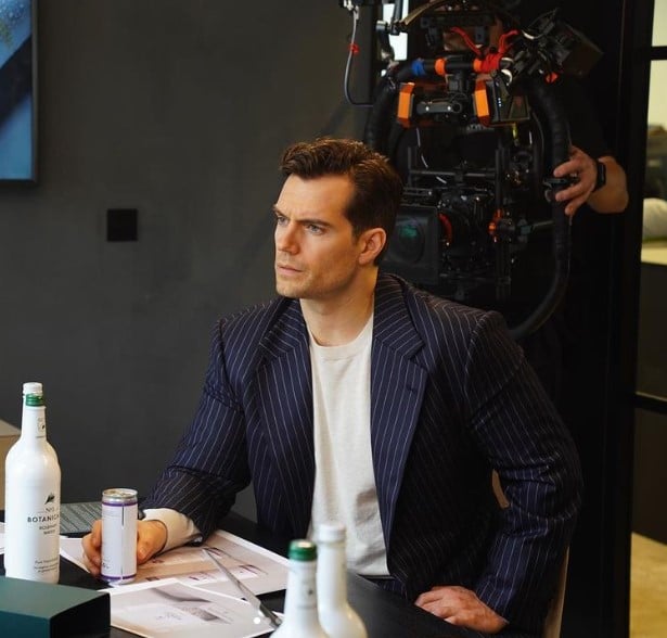 เฮนรี่ คาวิลล์ 007