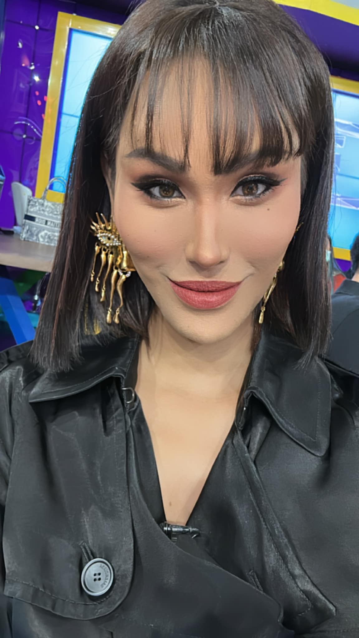 แอนนา กล่องสุ่ม ยกเลิกงาน กล่อง