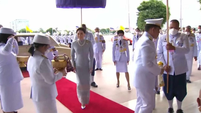 เลขทะเบียนรถมงคล ในหลวง ร.10 เสด็จฯ เปิดประชุมสภา